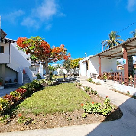 Hostal Tero Real 푸에르토빌라밀 외부 사진