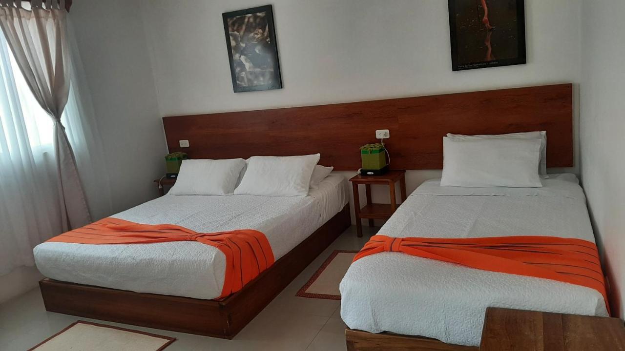 Hostal Tero Real 푸에르토빌라밀 외부 사진