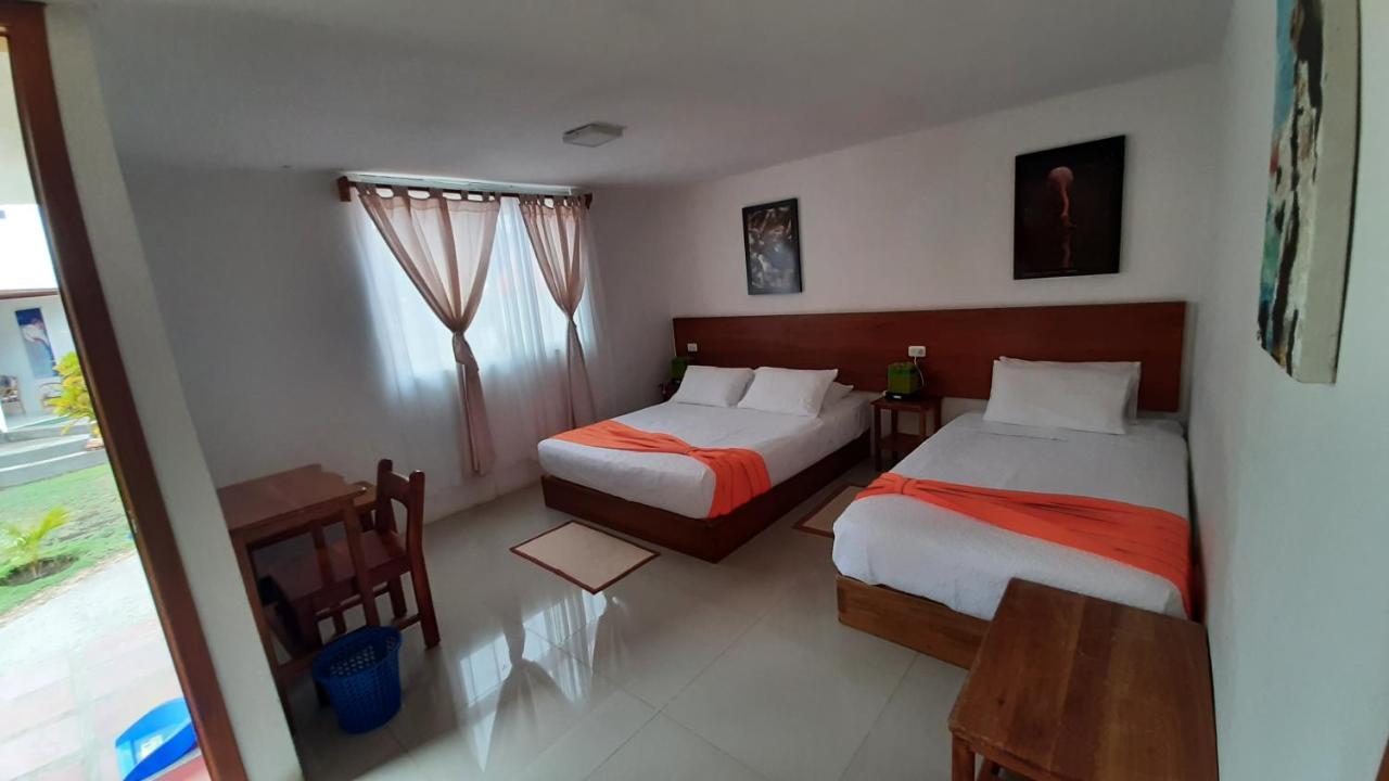 Hostal Tero Real 푸에르토빌라밀 외부 사진