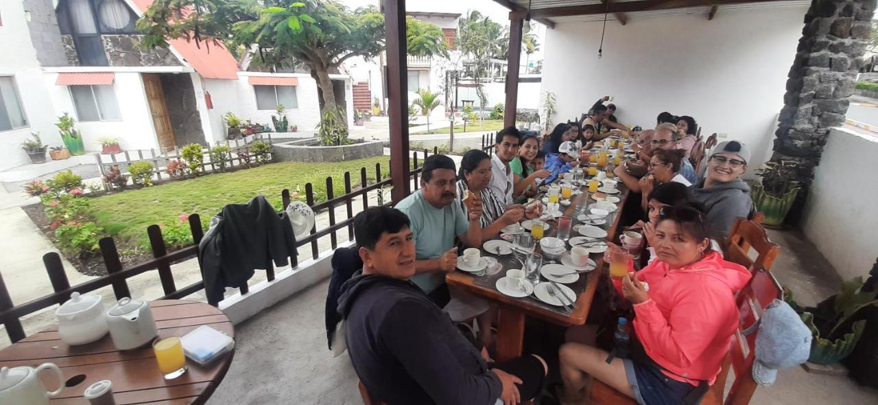 Hostal Tero Real 푸에르토빌라밀 외부 사진