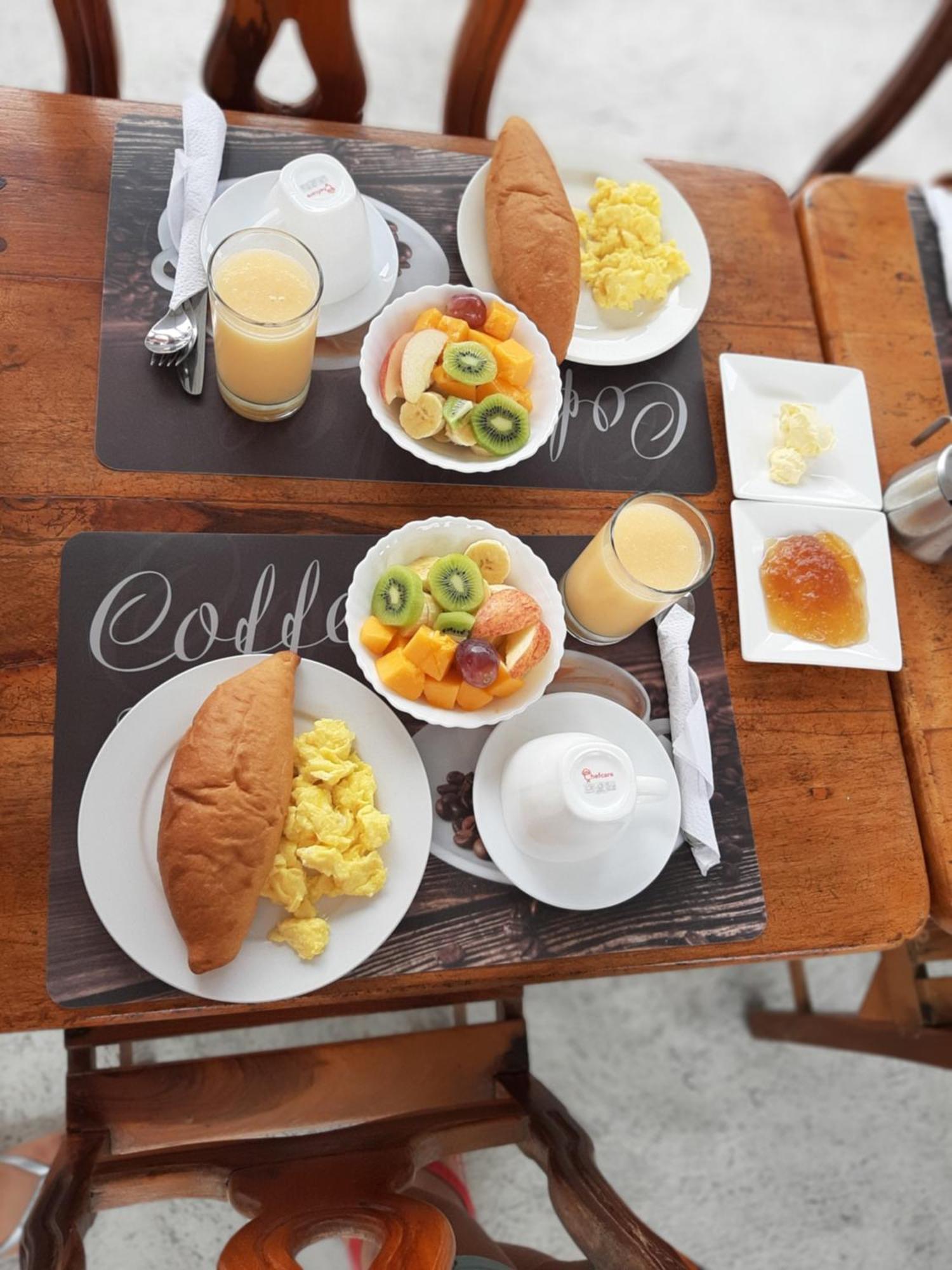 Hostal Tero Real 푸에르토빌라밀 외부 사진