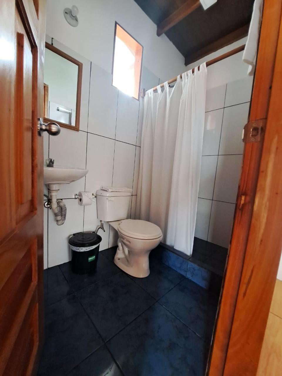Hostal Tero Real 푸에르토빌라밀 외부 사진