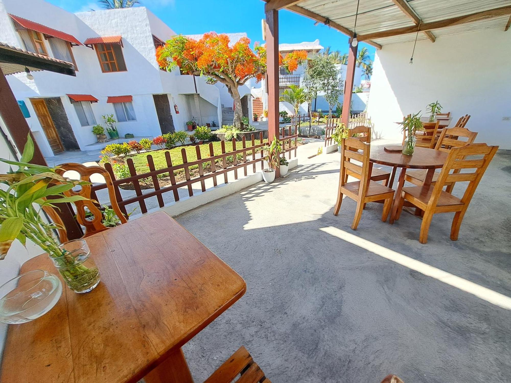 Hostal Tero Real 푸에르토빌라밀 외부 사진